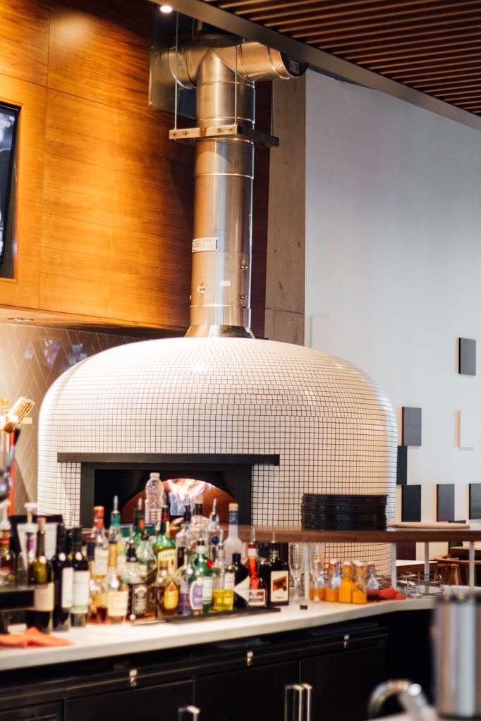 Alt Hotel Toronto Airport Mississauga Restaurant bilde